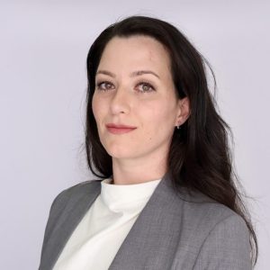Adelaide Kahn
